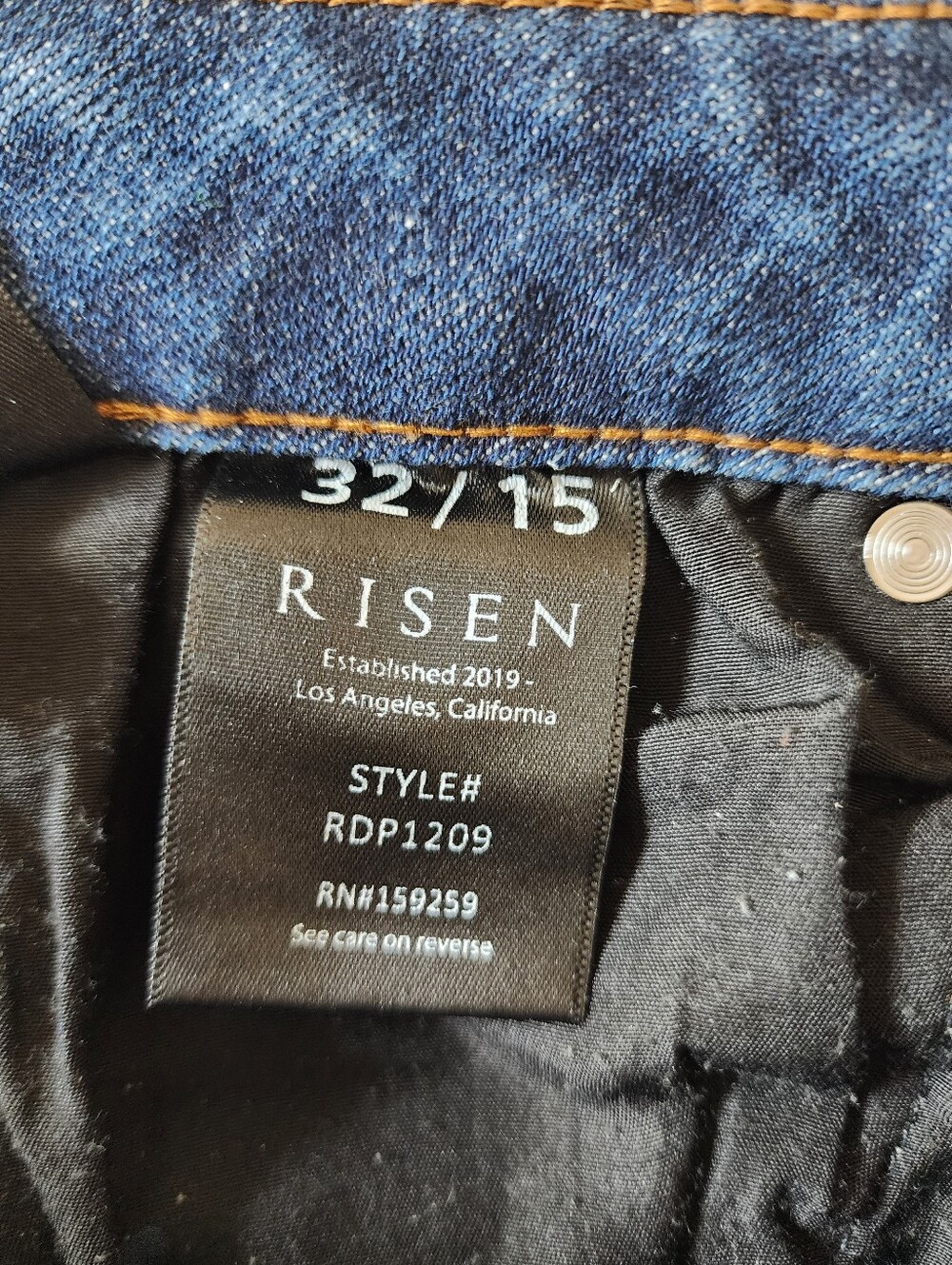 Risen High-Rise Distressed Skinny Jeans - Blue. Size 15/32. Like New Condition. - Picture 8 of 12